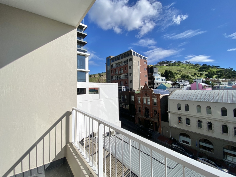 To Let 1 Bedroom Property for Rent in De Waterkant Western Cape